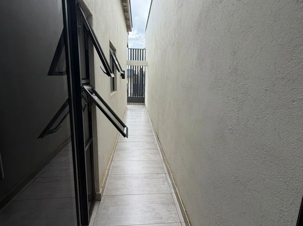 4 Bedroom Garden Flat