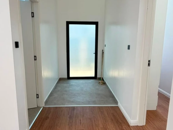 4 Bedroom Garden Flat