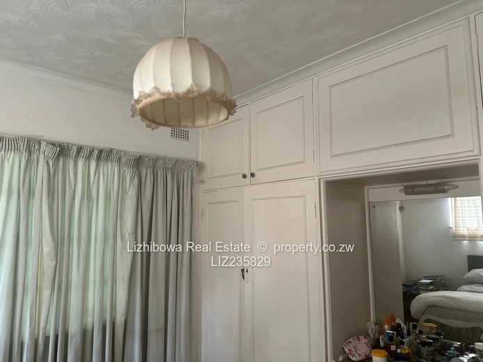 Gunhill Commercial Property