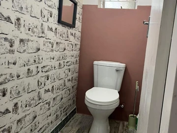 2 Bedroom Garden Flat