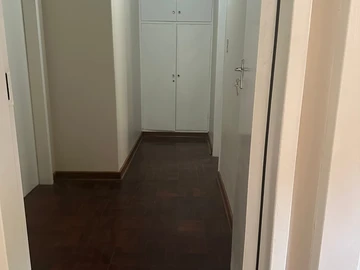 2 Bedroom Flat & Apartment