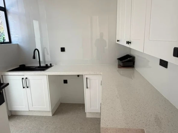 4 Bedroom Garden Flat