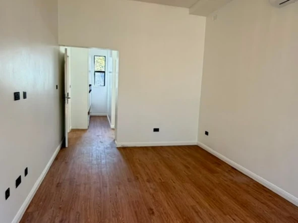 4 Bedroom Garden Flat