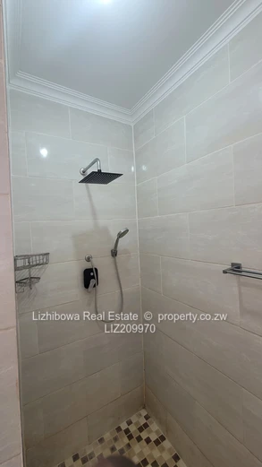 Modern 2 Bedroom Cottage To Lease (Sole Mandate)