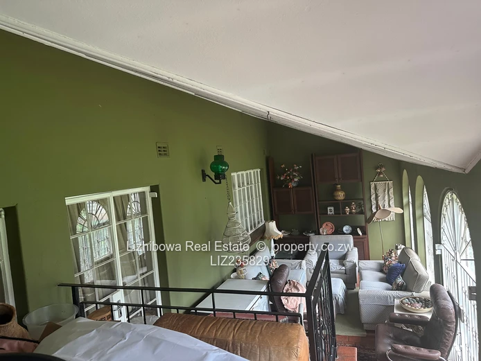 Gunhill Commercial Property