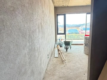 2 Bedroom Flat & Apartment