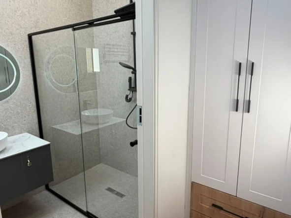4 Bedroom Garden Flat