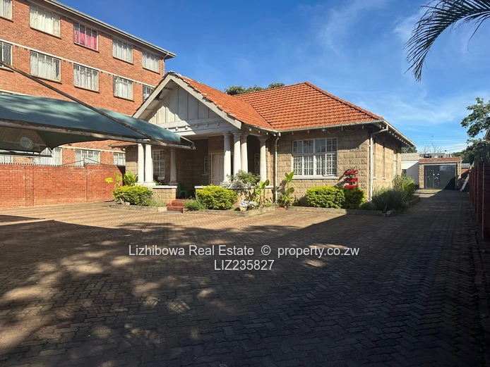 Avenues Commercial Property